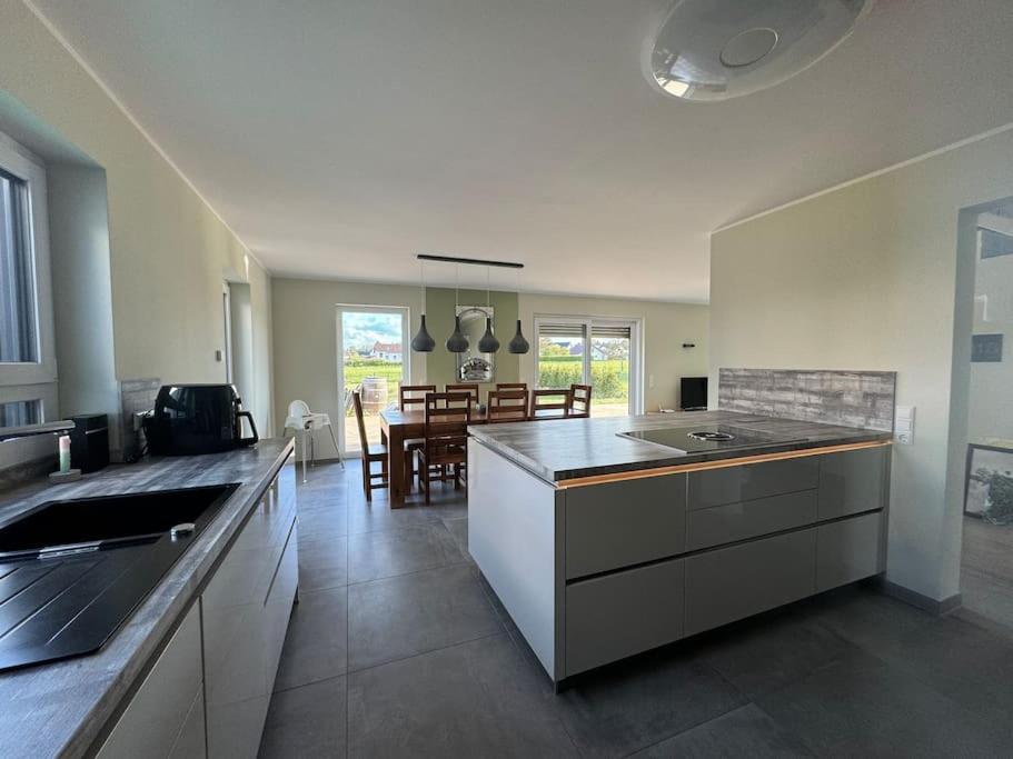 Modernes Ferienhaus In Uedersdorf Dış mekan fotoğraf